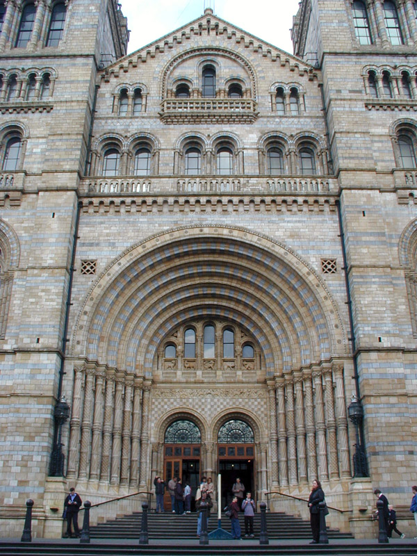 P4190358Museum