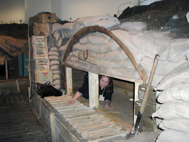 P4190359PenelopeBunker