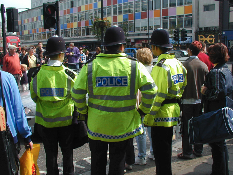 P4200368Police
