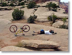 Raphael Naps on Gold Bar Rim